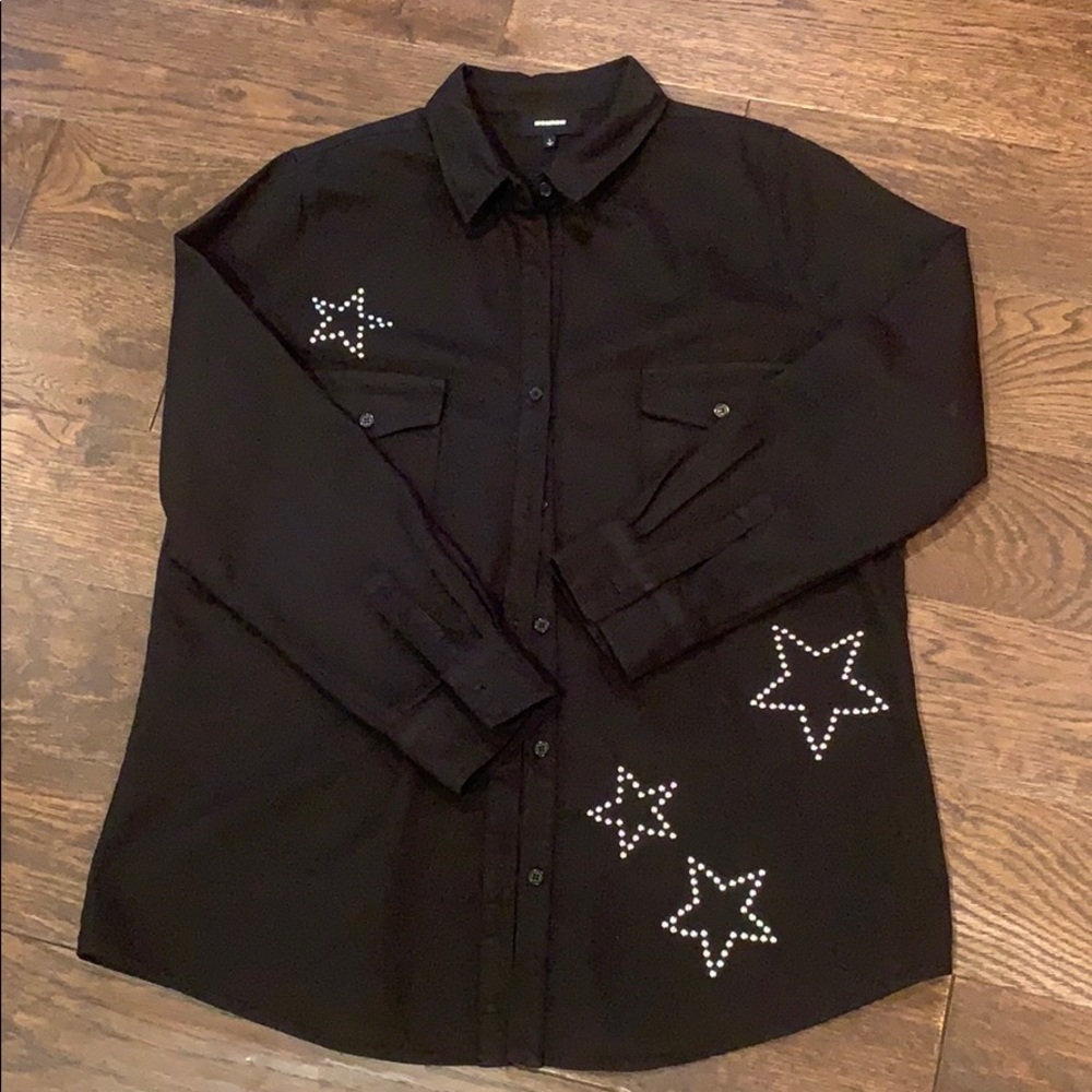 NWOT Monrow star studded button down